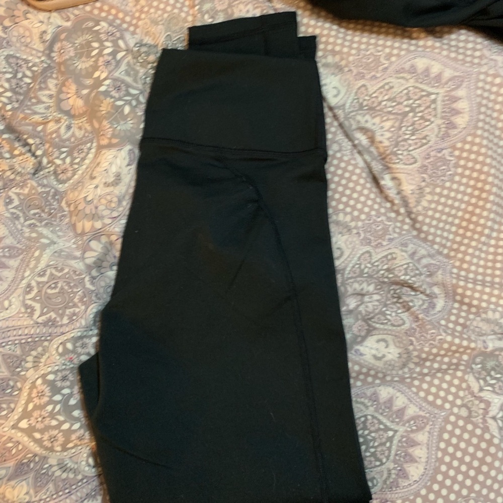 Black Fabletics Leggings